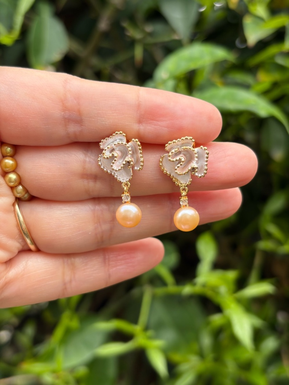 Genuine freshwater pearl in Peach drop floral Earrings - Gold plated setting.